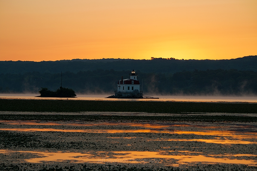 August Dawn at Esopus Light II