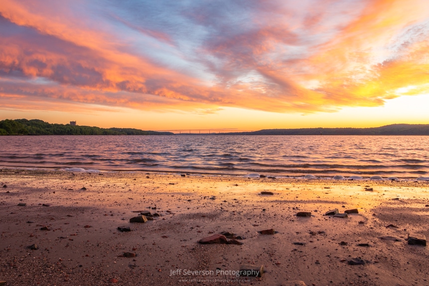 A photo of Kingston Point Beach during Sunrise.